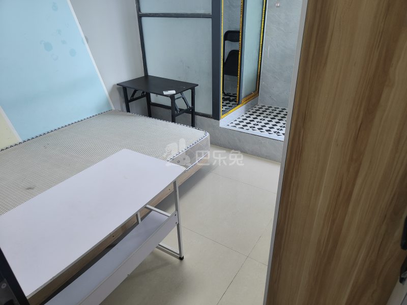 名仕春天11414617卧室图0