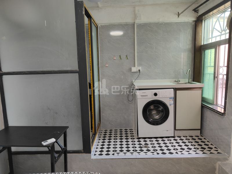 名仕春天11414617卧室图1