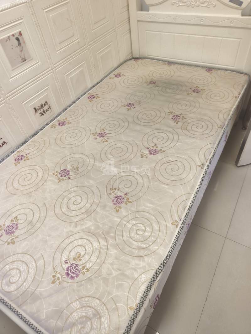 名仕春天11414623卧室图2