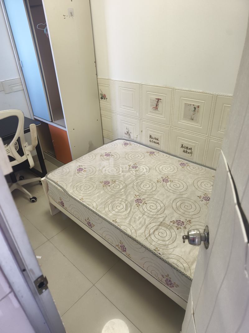 名仕春天11414623卧室图0