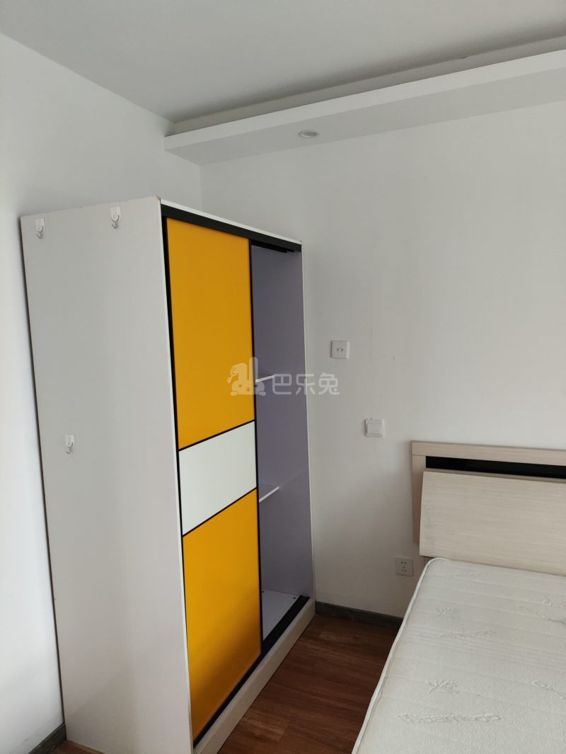 汇金家园11442001卧室图3