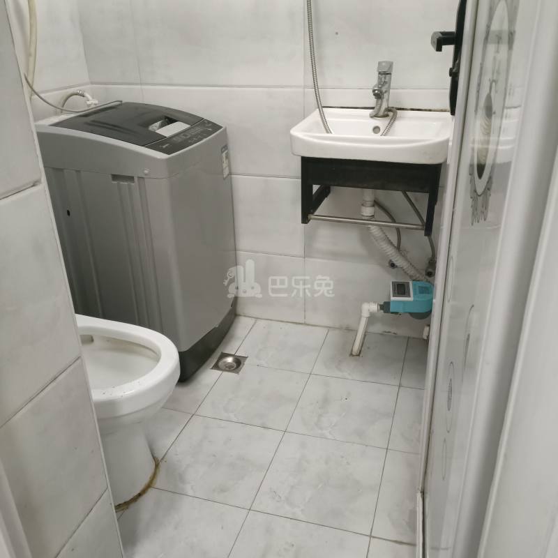 听潮五村11622776卫生间图5