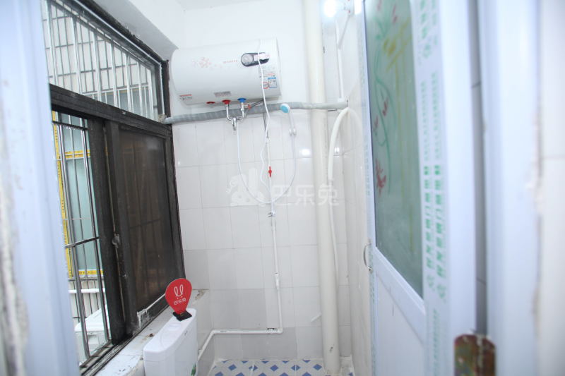 优品公寓（龙华）1163757卫生间图6