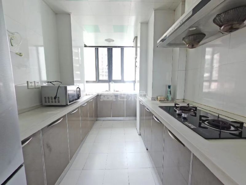 亚东城西区11651998周边环境图1