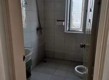 东方龙湖湾东湖苑 2室1厅1卫