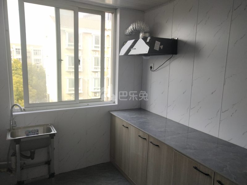 嘉松新苑11684987厨房图8