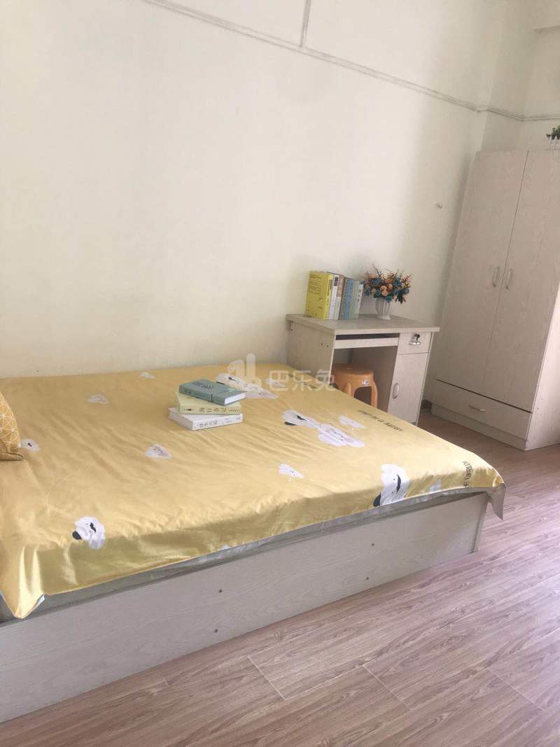 Q城公寓1169341卧室图0