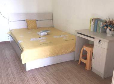 Q城公寓 1室0厅1卫