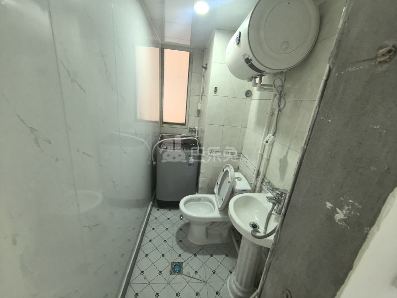 新青浦花苑一区11721865卫生间图4