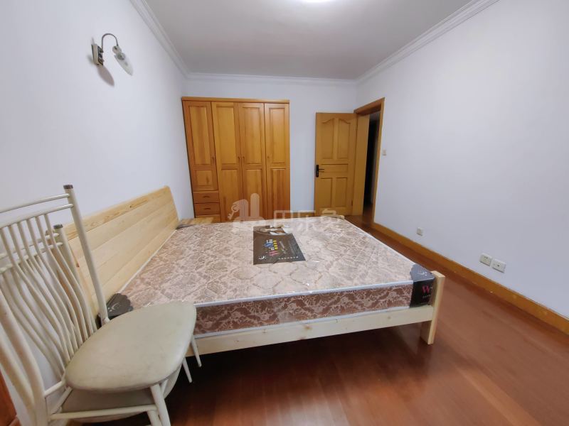 华东花苑（罗城路651弄）11733532卧室图3