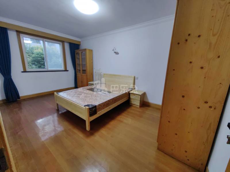 华东花苑（罗城路651弄）11733532卧室图0