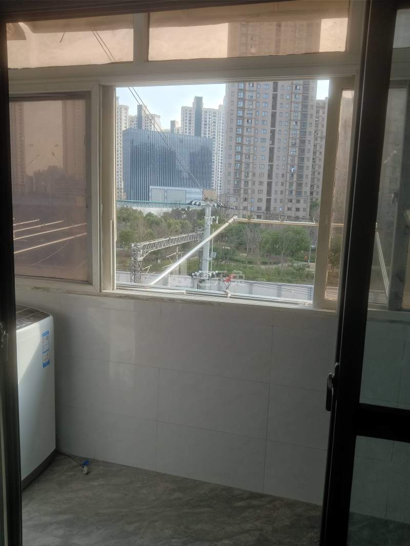 达苑小区11759084卧室窗户图7