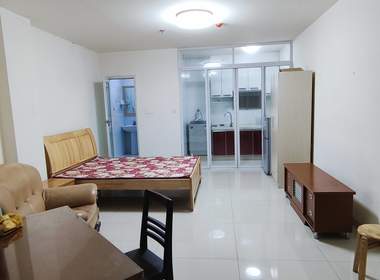 明发商业广场 1室0厅0卫