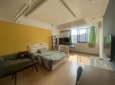 蓝盾青年公寓 1室0厅1卫