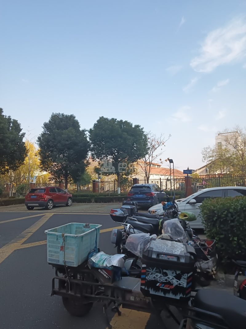 天汇佳园1180802周边环境图5