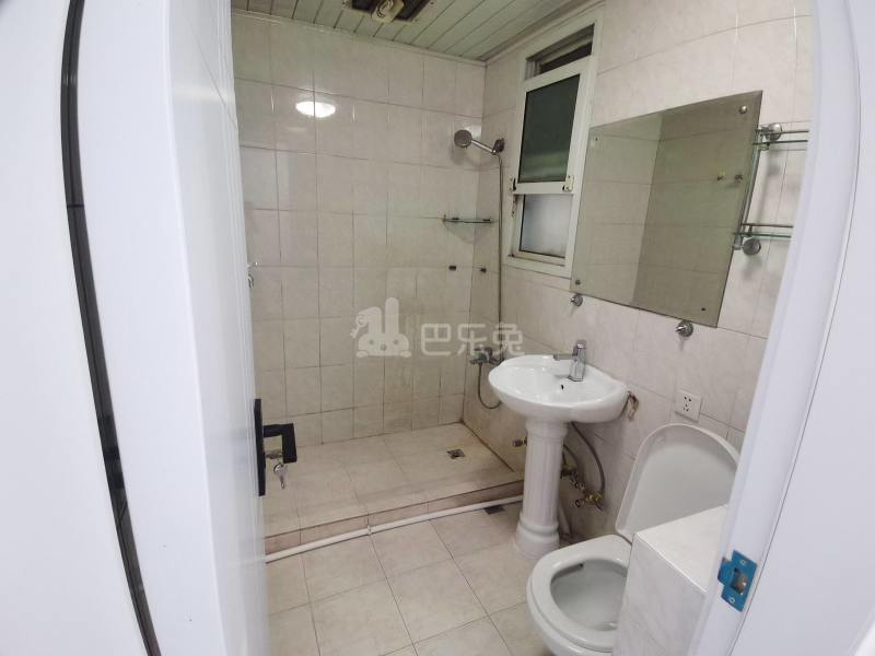 乐业二村11819417卫生间图7