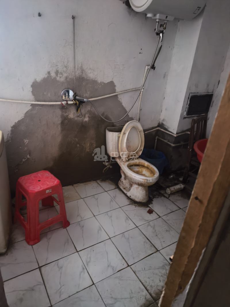 银兆公寓11822399卫生间图5