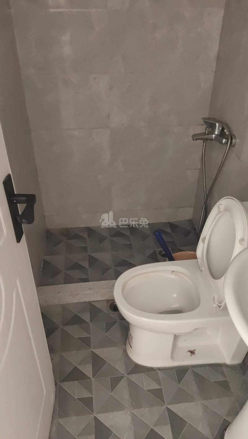 碧林湾北苑1182257卫生间图7