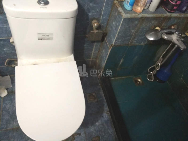 利丰苑3323980卫生间图6