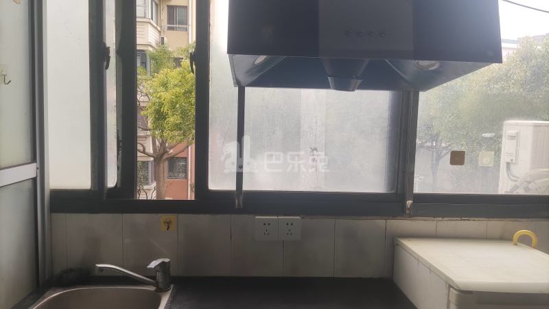 大华锦绣华城二街区春塘花苑11834453卧室窗户图5