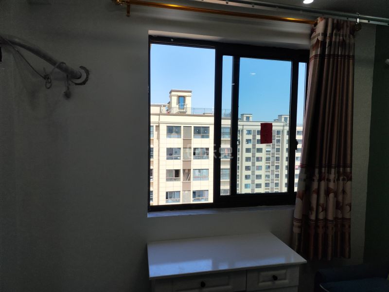 池上锦苑11838244卧室窗户图7