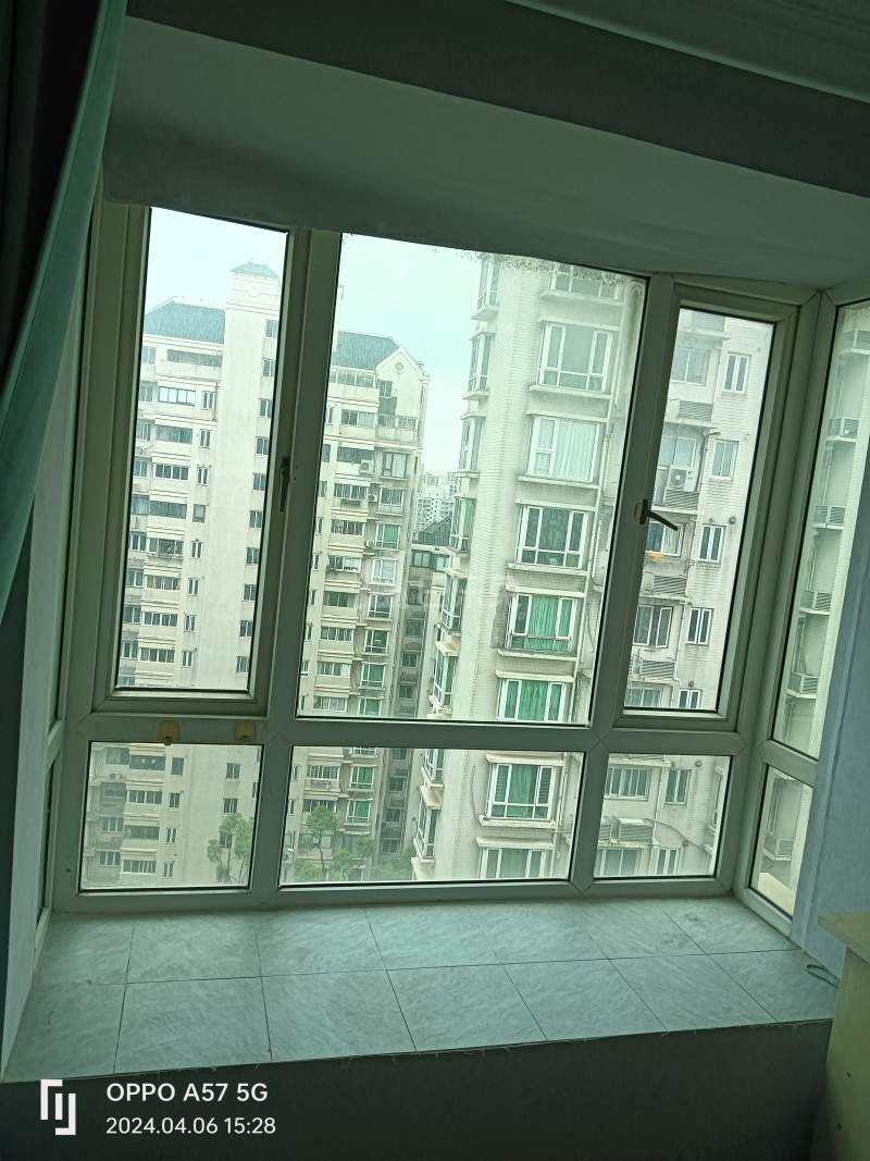 新梅共和城11870612卧室窗户图10