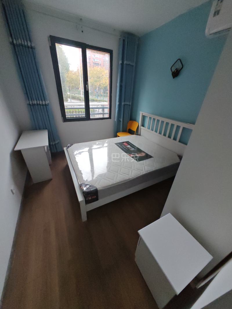 佘北家园榆叶苑11901995卧室图0