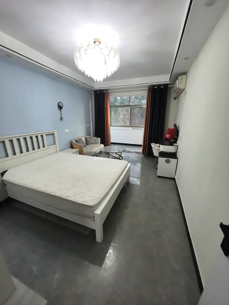 临园小区11905928卧室图3