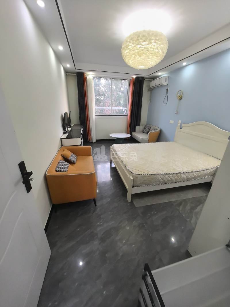 临园小区11905928卧室图0