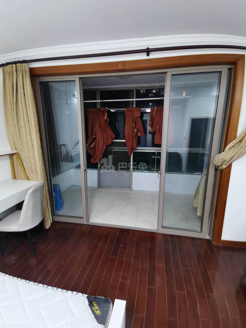 龙安佳苑11908147卧室窗户图12