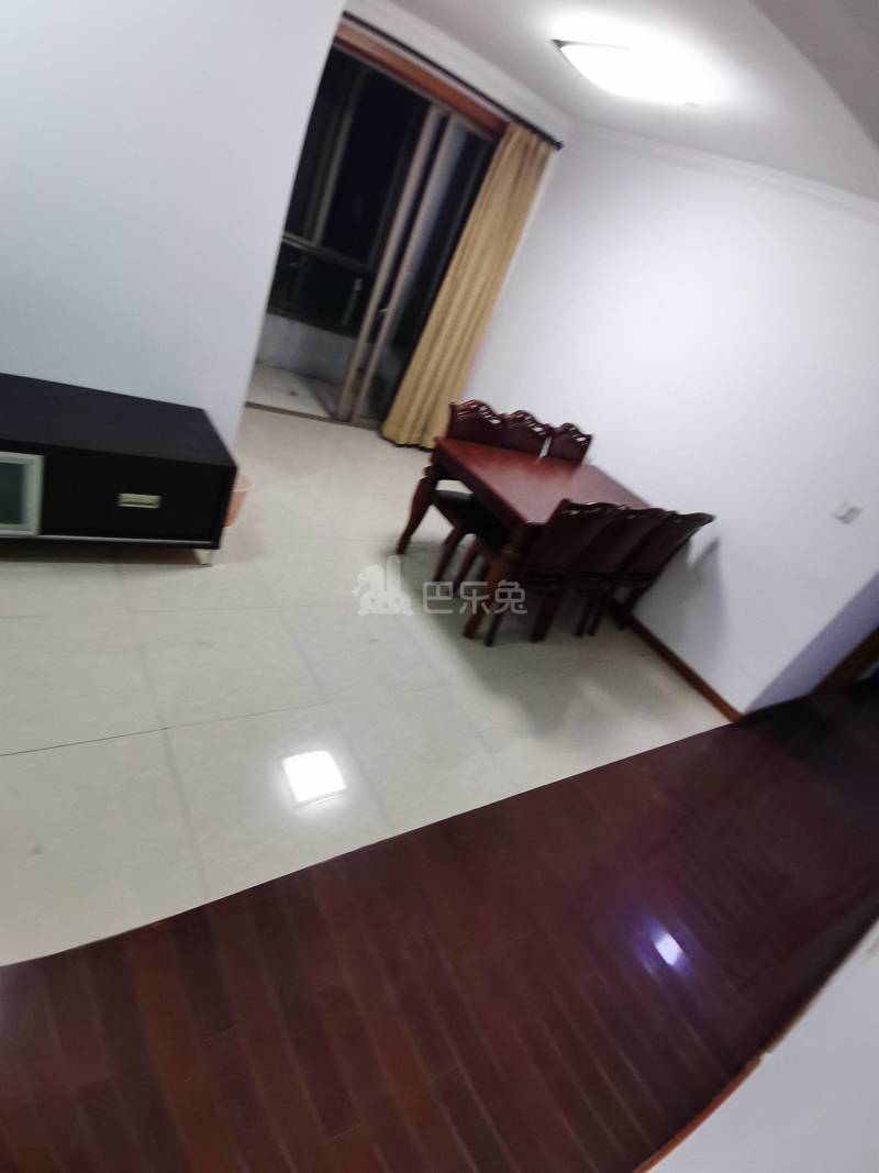 龙安佳苑11908147客厅图5