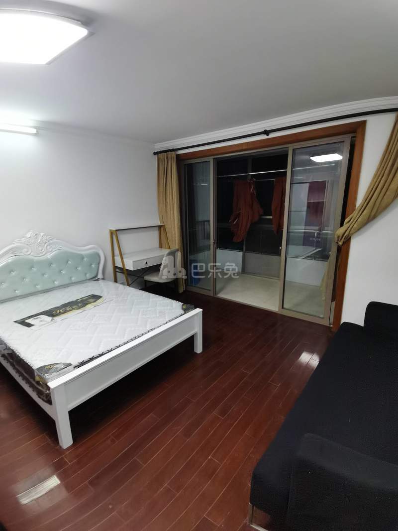 龙安佳苑11908147卧室图0