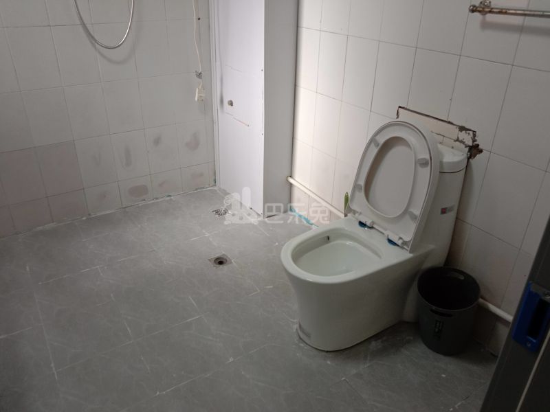 金鑫花园5628020卫生间图16