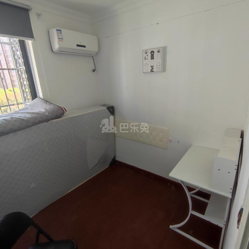 中园小区（周浦）11910739卧室图2