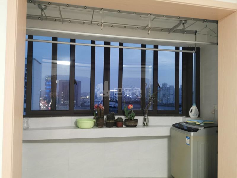 真北新村三街坊11919591卧室窗户图8