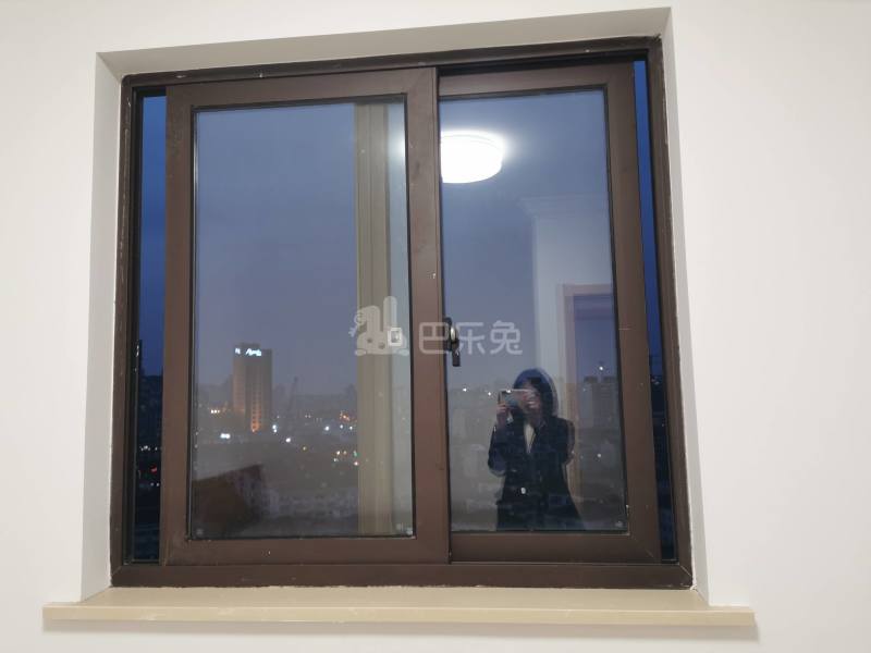 真北新村三街坊11919591卧室窗户图9