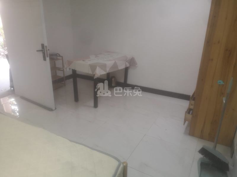 英郡雷丁小城11934568卧室图3