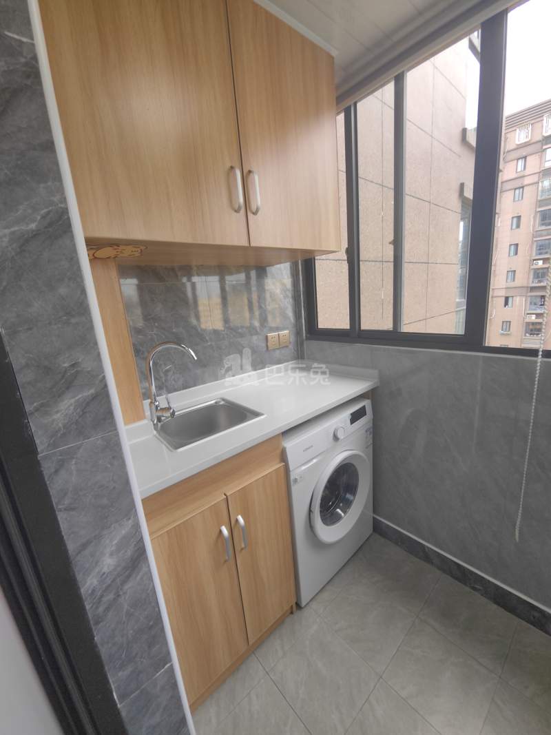 繁荣华庭11936109厨房图4