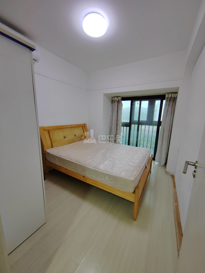 华盛领寓11957356周边环境图2