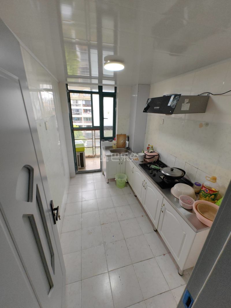 金鑫花园5628020厨房图5