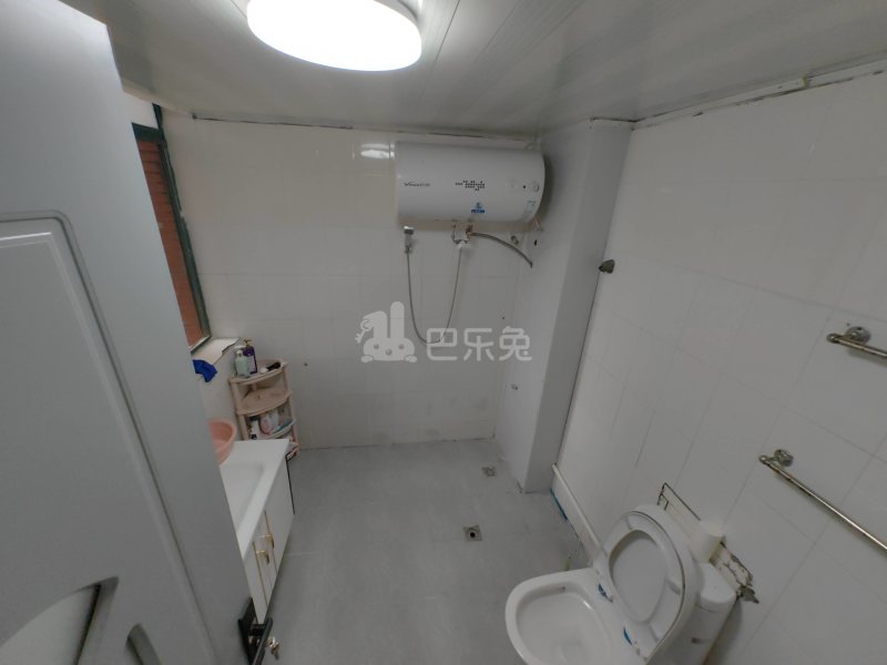 金鑫花园5628020卫生间图9