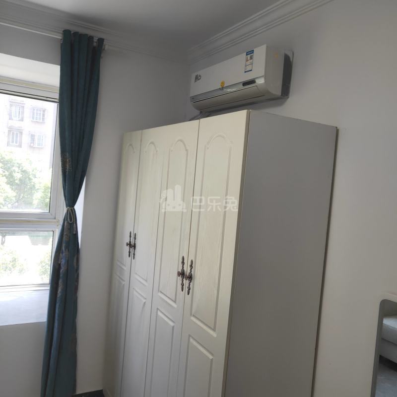 巷佳华苑3期11962969卧室图3