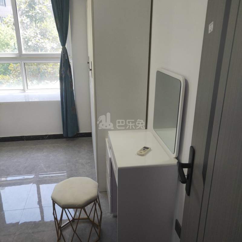 巷佳华苑3期11962969卧室图1