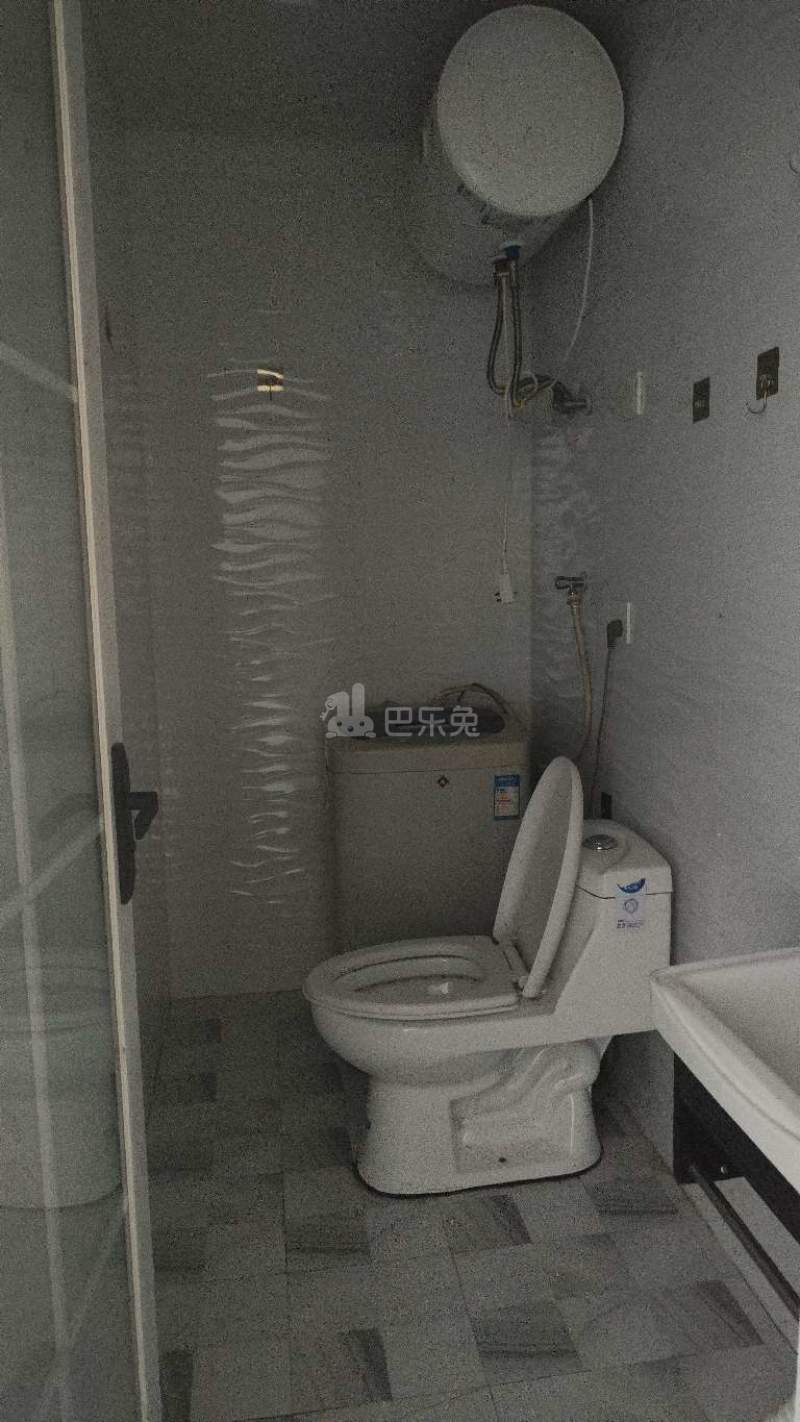光辉村曙光11967665卫生间图6