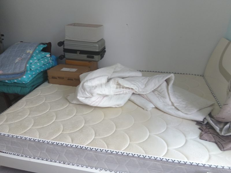 光辉村曙光11967669卧室图2