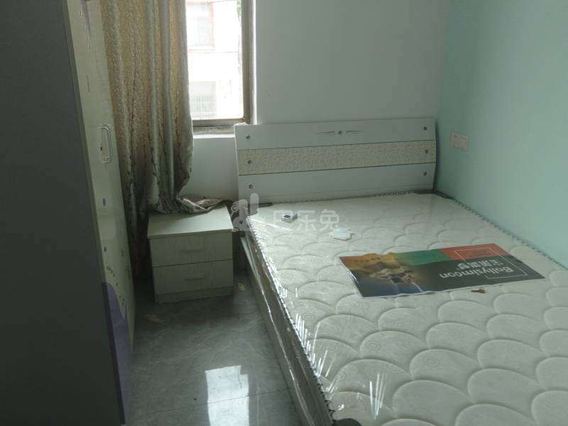 光辉村曙光11967670卧室图3