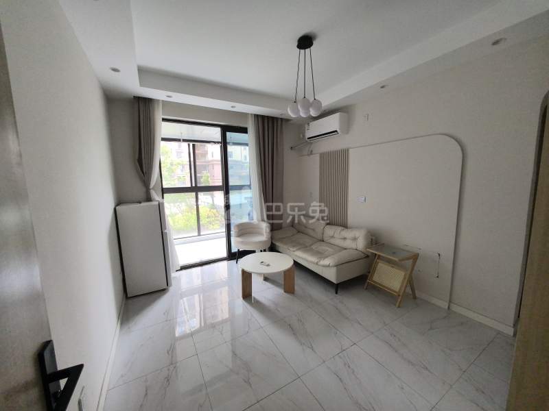 乾康苑11977498客厅图4