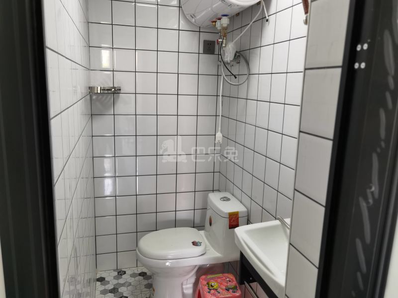 中冶尚园11978871卫生间图12