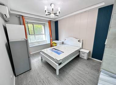 弘阳旭日上城二区 1室1厅1卫