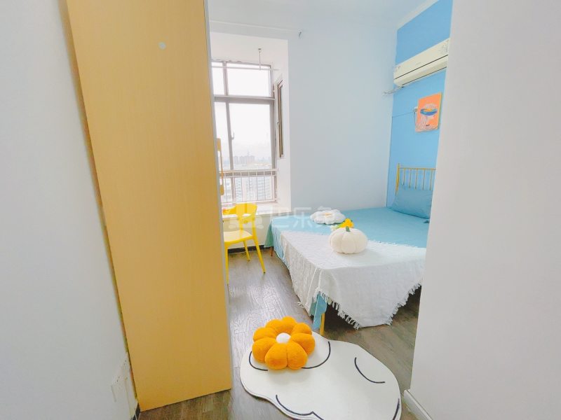 欧洲城铂金时代公寓11996766周边环境图2